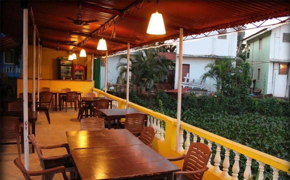 Dona Julia Beach Resort Calangute Luaran gambar